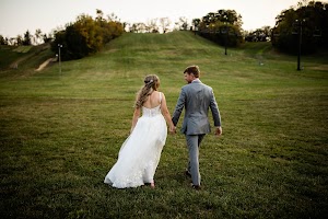 The Lodge at Seven Oaks place picture